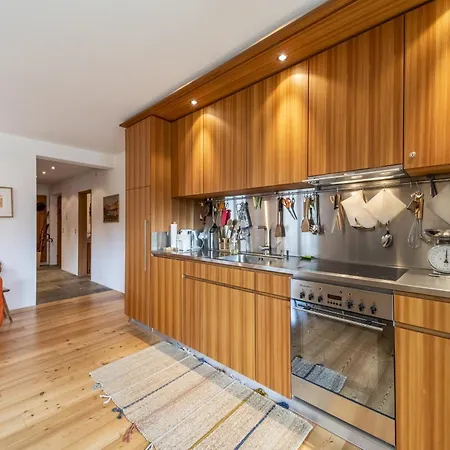 Апартаменти Chesa Daniela B1 -