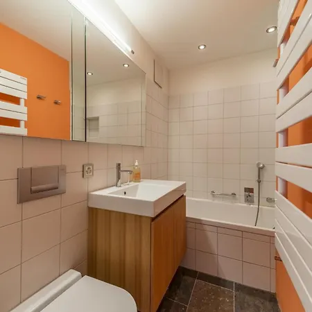 Апартаменти Chesa Daniela B1 - *